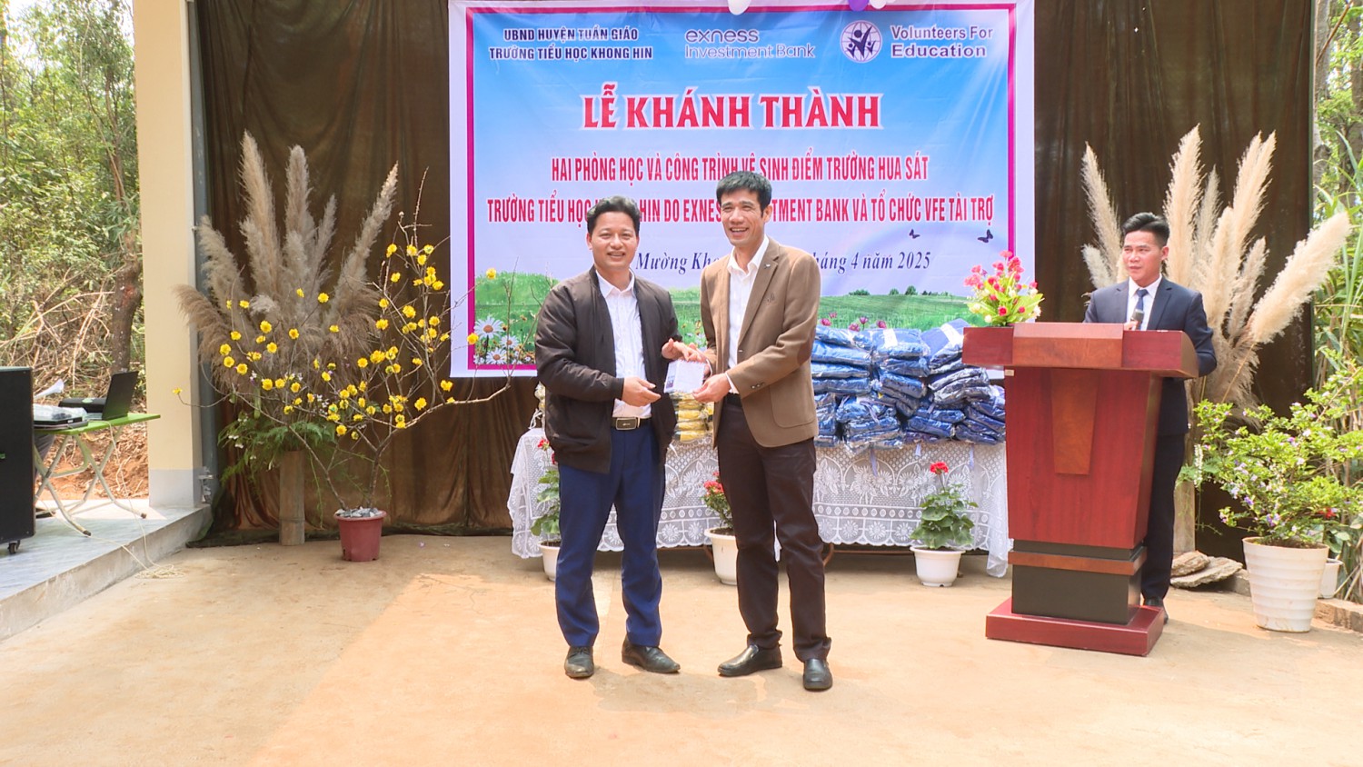 anh 2